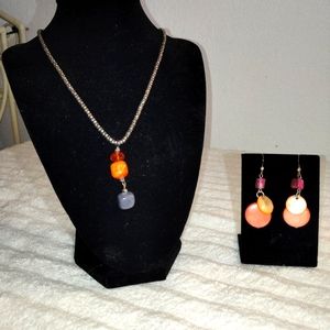 🟡Vintage Necklace and Earring Set